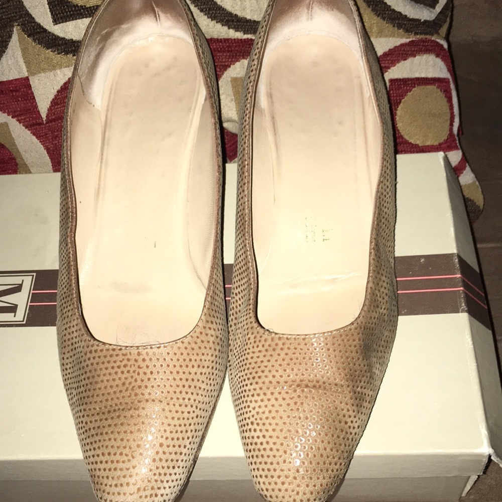 O.B.O.Shoes 🥰 - Picture 4 of 8